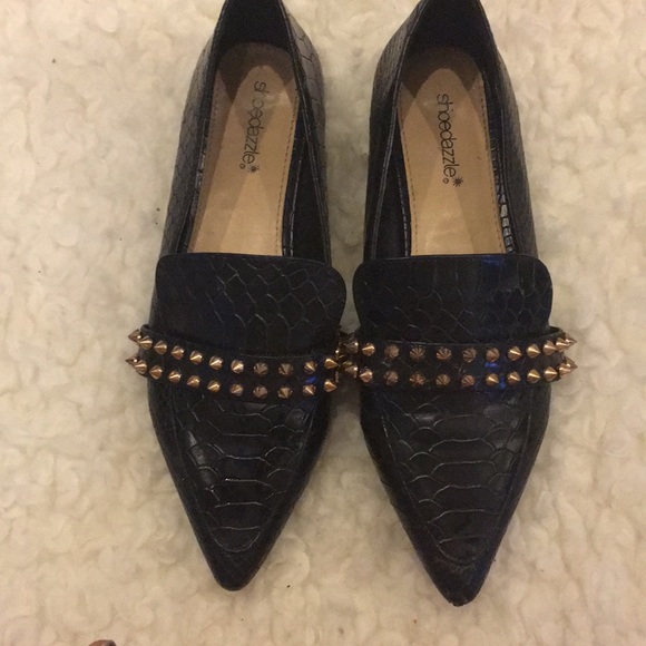 Shoe Dazzle Faux Leather Flats with gold studs - Picture 1 of 4